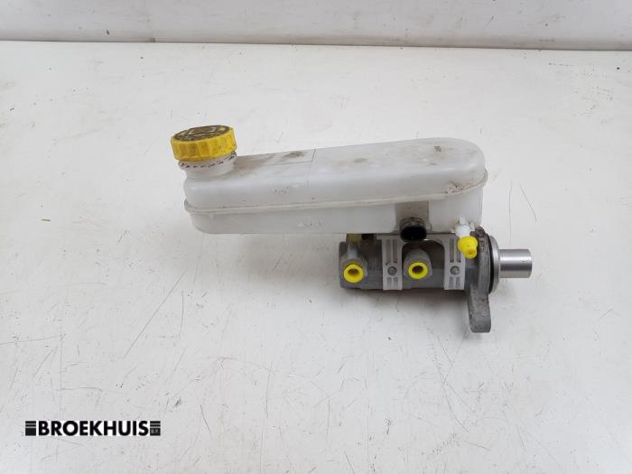 Gebruikte Hoofdremcilinder Citroen Jumper (U9) 2.0 BlueHDi 160 Prijs € 54,45 Inclusief btw aangeboden door Autobedrijf Broekhuis B.V.