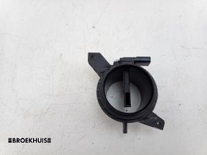 Gebruikte Luchtmassameter Ford Transit Connect (PJ2) 1.6 TDCi 16V 75 Prijs € 24,20 Inclusief btw aangeboden door Autobedrijf Broekhuis B.V.