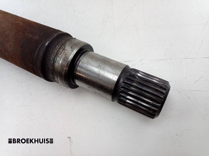 Aandrijfas rechts-voor van een Ford Transit Connect (PJ2) 1.6 TDCi 16V 75 2015