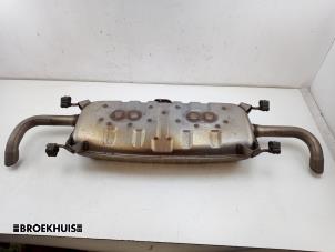 Gebruikte Uitlaat Einddemper Mazda CX-80 (KL) 2.5 E-SkyActiv PHEV AWD Prijs € 200,00 Margeregeling aangeboden door Autobedrijf Broekhuis B.V.