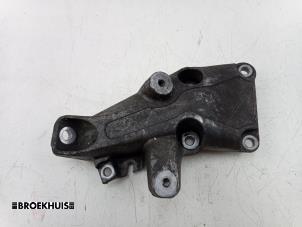 Gebruikte Motorrubber BMW 3 serie (E90) 318i 16V Prijs € 15,00 Margeregeling aangeboden door Autobedrijf Broekhuis B.V.