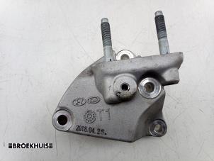 Gebruikte Motorrubber Kia Niro I (DE) 1.6 GDI Hybrid Prijs € 25,00 Margeregeling aangeboden door Autobedrijf Broekhuis B.V.