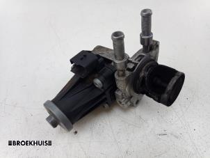 Gebruikte EGR Klep Peugeot Partner (EA//EF/EN/EU) 1.5 BlueHDi 100 Prijs € 45,00 Margeregeling aangeboden door Autobedrijf Broekhuis B.V.