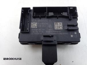 Gebruikte Centrale Deurvergrendelings Module Volkswagen ID.3 (E11/E12) First, Life, Pro 58 kWh Prijs € 50,00 Margeregeling aangeboden door Autobedrijf Broekhuis B.V.