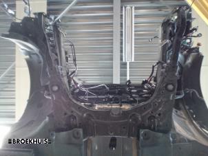 Gebruikte Subframe Renault Clio V (RJAB) 1.6 E-Tech 145 16V Prijs € 275,00 Margeregeling aangeboden door Autobedrijf Broekhuis B.V.