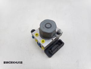 Gebruikte Computer ABS Ford Transit Custom 2.0 TDCi 16V Eco Blue 130 Prijs € 272,25 Inclusief btw aangeboden door Autobedrijf Broekhuis B.V.