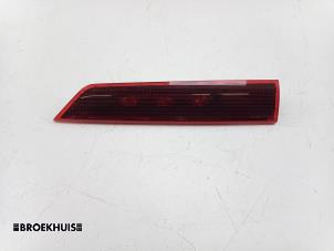 Gebruikte Extra Remlicht midden Ford Transit Custom 2.0 TDCi 16V Eco Blue 130 Prijs € 30,25 Inclusief btw aangeboden door Autobedrijf Broekhuis B.V.