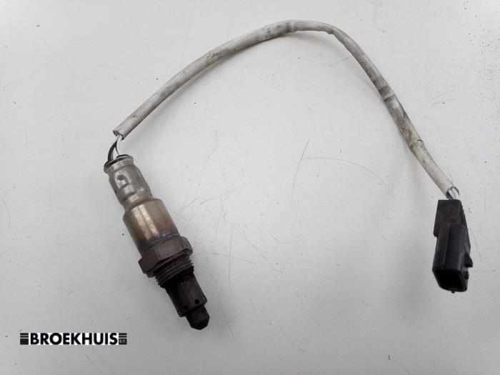 Gebruikte Lambda Sonde Renault Clio V (RJAB) 1.6 E-Tech 145 16V Prijs € 50,00 Margeregeling aangeboden door Autobedrijf Broekhuis B.V.