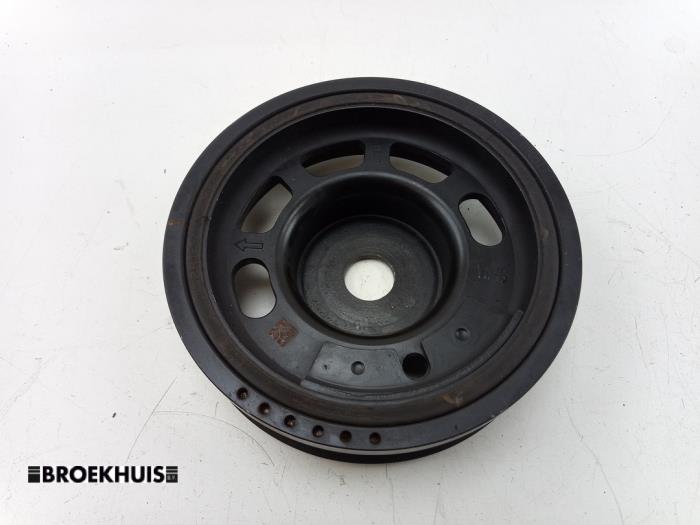 Gebruikte Krukas Poelie Audi A1 (8X1/8XK) 1.0 TFSI 12V Prijs € 40,00 Margeregeling aangeboden door Autobedrijf Broekhuis B.V.