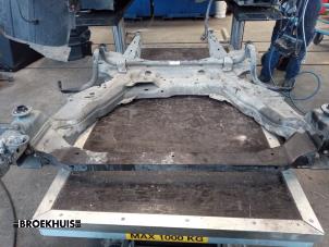 Gebruikte Subframe Mercedes Vito (447.6) 1.6 109 CDI 16V Prijs € 151,25 Inclusief btw aangeboden door Autobedrijf Broekhuis B.V.