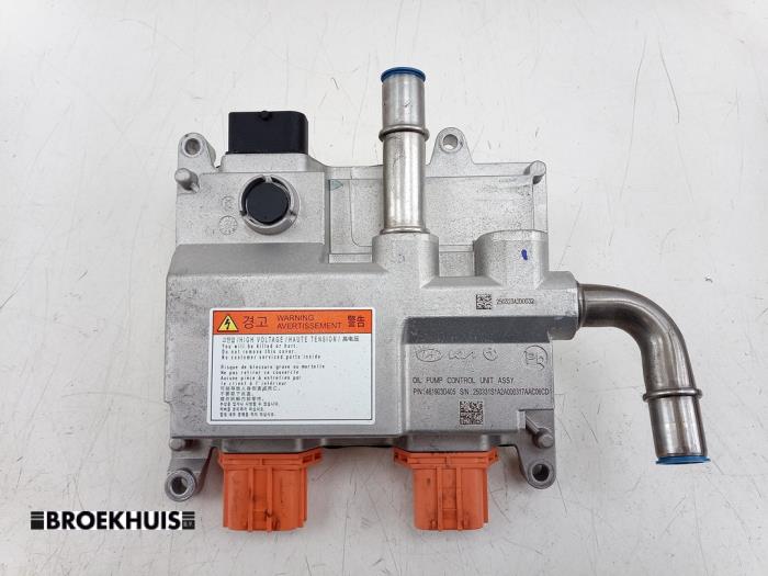 Gebruikte Computer Diversen Hyundai Santa Fe V (MX5) 1.6 T-GDI PHEV 4WD Prijs € 150,00 Margeregeling aangeboden door Autobedrijf Broekhuis B.V.