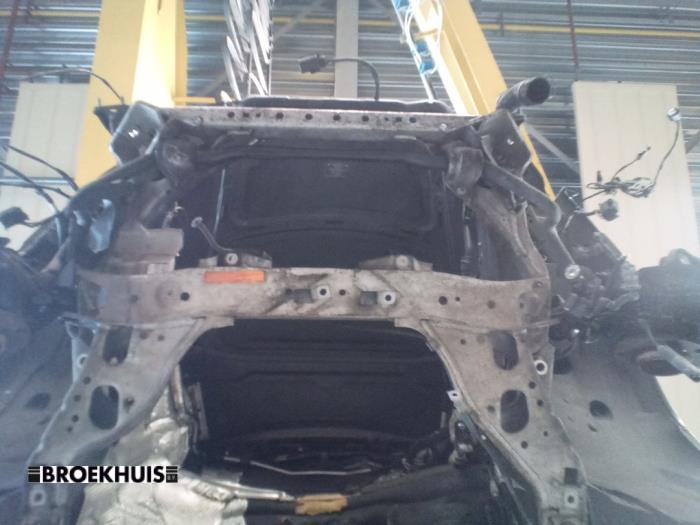 Gebruikte Subframe BMW 3 serie Touring (E91) 325i 24V Prijs € 80,00 Margeregeling aangeboden door Autobedrijf Broekhuis B.V.
