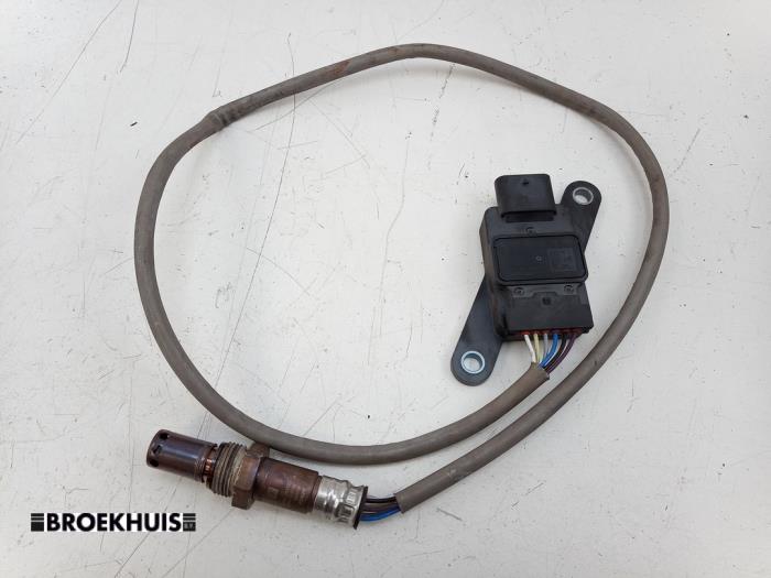 Gebruikte Nox sensor Mercedes Sprinter 3,5t (907.6/910.6) 315 CDI 2.0 D RWD Prijs € 121,00 Inclusief btw aangeboden door Autobedrijf Broekhuis B.V.