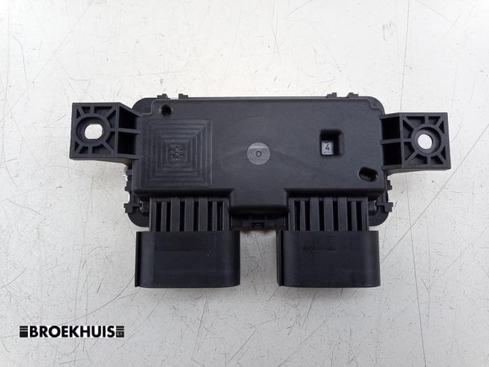 Gebruikte Brandstofpomp module Mercedes Sprinter 3,5t (907.6/910.6) 315 CDI 2.0 D RWD Prijs € 24,20 Inclusief btw aangeboden door Autobedrijf Broekhuis B.V.