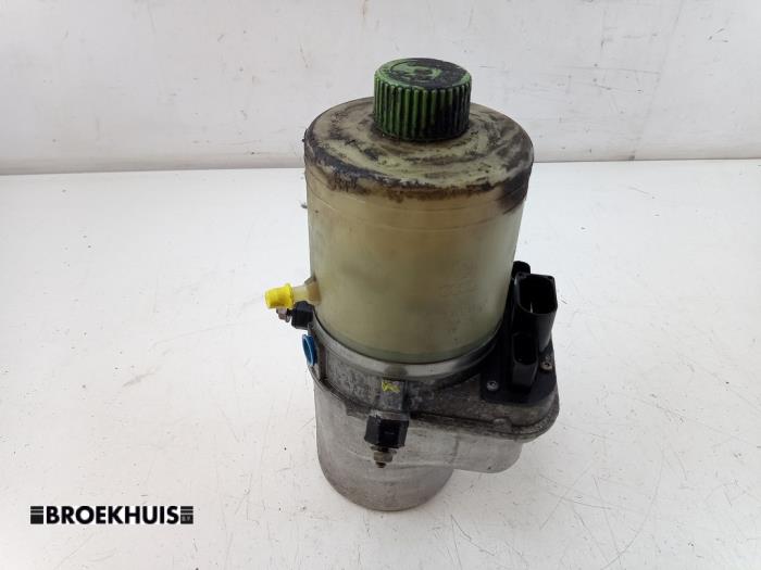 Gebruikte Servopomp Audi A2 (8Z0) 1.4 16V Prijs € 60,00 Margeregeling aangeboden door Autobedrijf Broekhuis B.V.