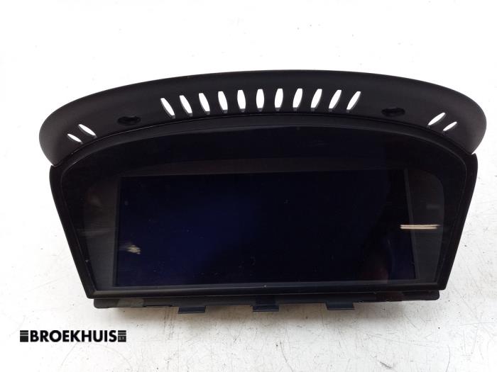 Gebruikte Display Interieur BMW 3 serie Touring (E91) 325i 24V Prijs € 90,00 Margeregeling aangeboden door Autobedrijf Broekhuis B.V.