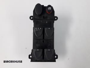 Gebruikte Raam schakelaar elektrisch Honda Civic (FA/FD) 1.3 Hybrid Prijs € 20,00 Margeregeling aangeboden door Autobedrijf Broekhuis B.V.