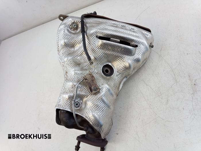 Gebruikte Katalysator Toyota RAV4 (A5) 2.5 Hybrid 16V Prijs € 850,00 Margeregeling aangeboden door Autobedrijf Broekhuis B.V.