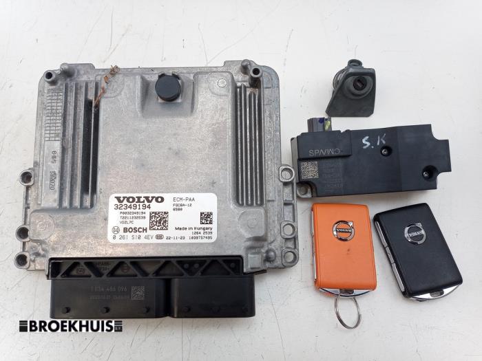 Gebruikte Computer Motormanagement Volvo XC40 (XZ) Recharge Twin 78 kWh Prijs € 500,00 Margeregeling aangeboden door Autobedrijf Broekhuis B.V.