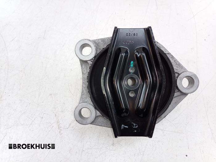 Begagnade Motorsteun Volvo XC40 (XZ) Recharge Twin 78 kWh Pris € 50,00 Marginaltabell erbjuds av Autobedrijf Broekhuis B.V.