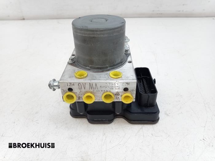 Gebruikte ABS Pomp Volkswagen Transporter T6 2.0 TDI 204 Prijs € 514,25 Inclusief btw aangeboden door Autobedrijf Broekhuis B.V.