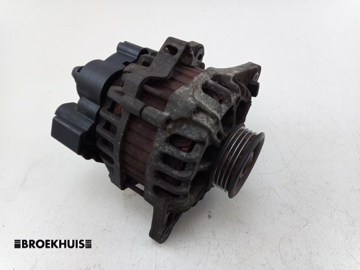 Gebruikte Dynamo Hyundai Getz 1.4i 16V Prijs € 40,00 Margeregeling aangeboden door Autobedrijf Broekhuis B.V.