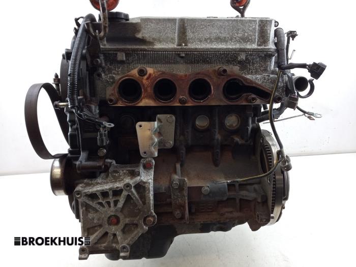 Gebruikte Motor Mitsubishi Grandis (NA) 2.4 16V MIVEC Prijs € 650,00 Margeregeling aangeboden door Autobedrijf Broekhuis B.V.