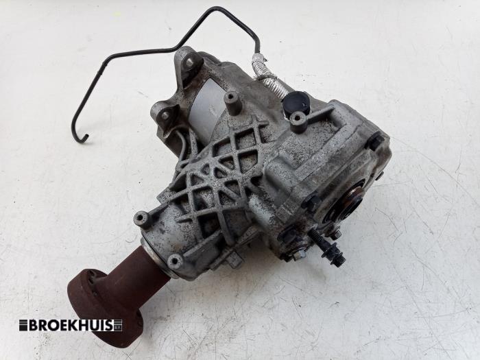Gebruikte Differentieel voor Landrover Discovery Sport (LC) 2.0 TD4 150 16V Prijs € 450,00 Margeregeling aangeboden door Autobedrijf Broekhuis B.V.