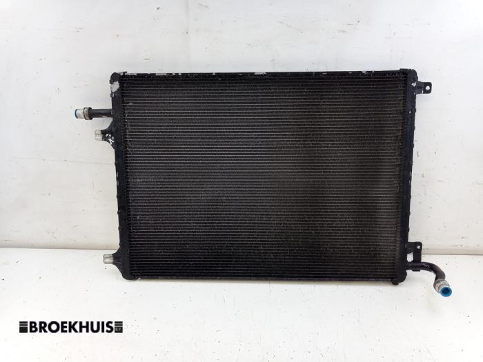 Gebruikte Radiateur Landrover Discovery Sport (LC) 2.0 TD4 150 16V Prijs € 75,00 Margeregeling aangeboden door Autobedrijf Broekhuis B.V.