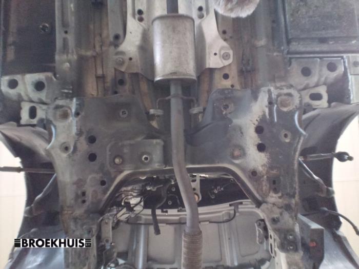Gebruikte Subframe Opel Corsa E 1.4 16V Prijs € 75,00 Margeregeling aangeboden door Autobedrijf Broekhuis B.V.