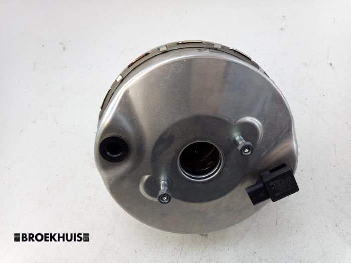 Gebruikte Rembol Mercedes C Estate (S205) C-300 e 2.0 16V Prijs € 150,00 Margeregeling aangeboden door Autobedrijf Broekhuis B.V.