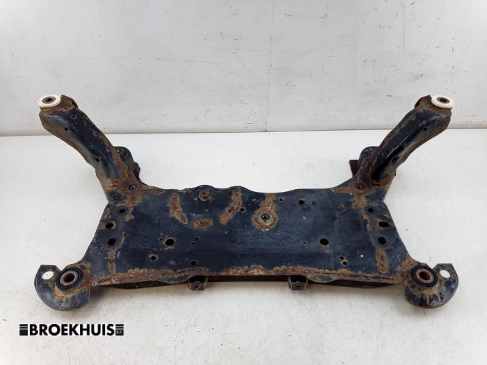 Gebruikte Subframe Ford Transit Connect (PJ2) 1.6 TDCi 16V 95 Prijs € 90,75 Inclusief btw aangeboden door Autobedrijf Broekhuis B.V.