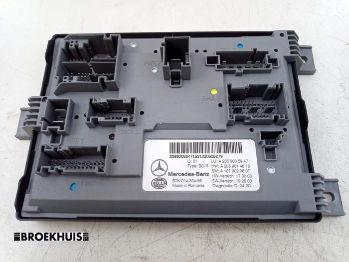 Gebruikte Module Bodycontrol Mercedes C Estate (S205) C-300 e 2.0 16V Prijs € 80,00 Margeregeling aangeboden door Autobedrijf Broekhuis B.V.