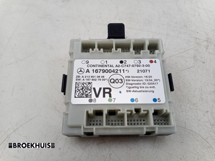 Gebruikte Module Centrale Deurvergrendeling Mercedes C Estate (S205) C-300 e 2.0 16V Prijs € 30,00 Margeregeling aangeboden door Autobedrijf Broekhuis B.V.