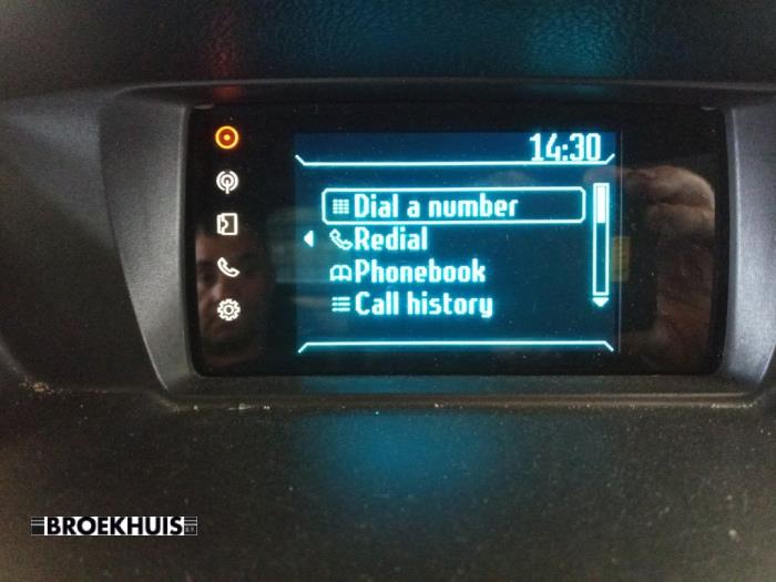 Gebruikte Display Interieur Ford Transit Connect (PJ2) 1.6 TDCi 16V 95 Prijs € 30,25 Inclusief btw aangeboden door Autobedrijf Broekhuis B.V.