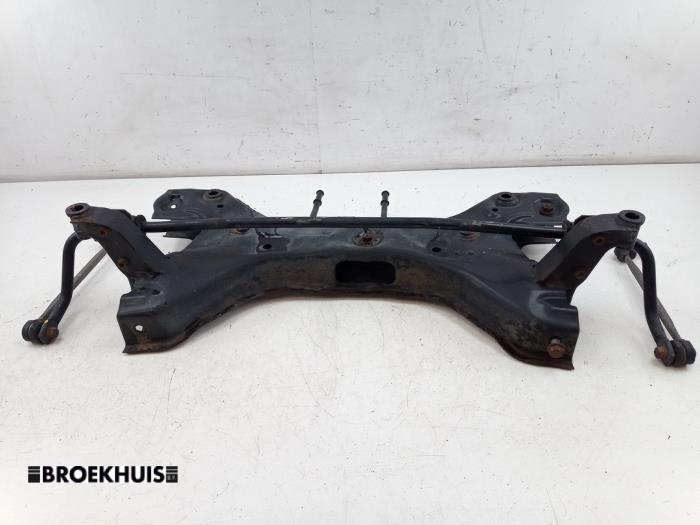 Gebruikte Subframe Volkswagen Up! (121) 1.0 12V EcoFuel Prijs € 50,00 Margeregeling aangeboden door Autobedrijf Broekhuis B.V.