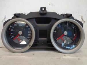 Gebruikte Tellerklok Renault Megane II Grandtour (KM) 1.9 dCi 120 Prijs € 40,00 Margeregeling aangeboden door Autobedrijf Broekhuis B.V.