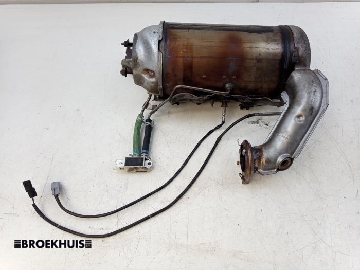 Gebruikte Roetfilter Mercedes Citan (415.6) 1.5 108 CDI Euro 6 Prijs € 393,25 Inclusief btw aangeboden door Autobedrijf Broekhuis B.V.