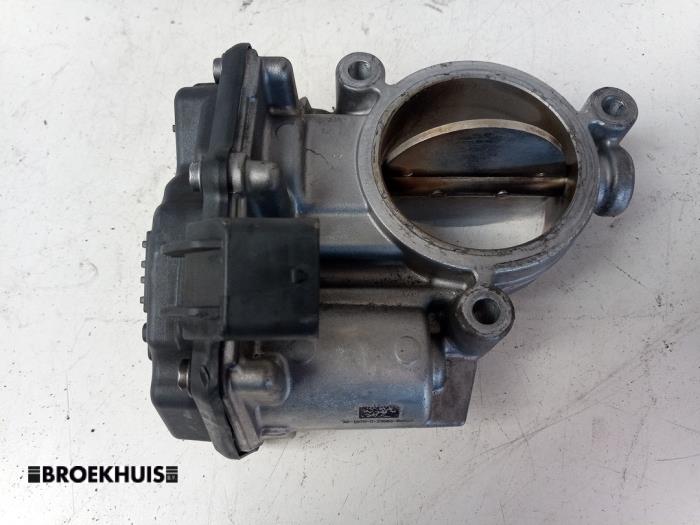 Gebruikte Gasklephuis Mercedes Sprinter 5t 517 CDI 2.0 D RWD Prijs € 48,40 Inclusief btw aangeboden door Autobedrijf Broekhuis B.V.