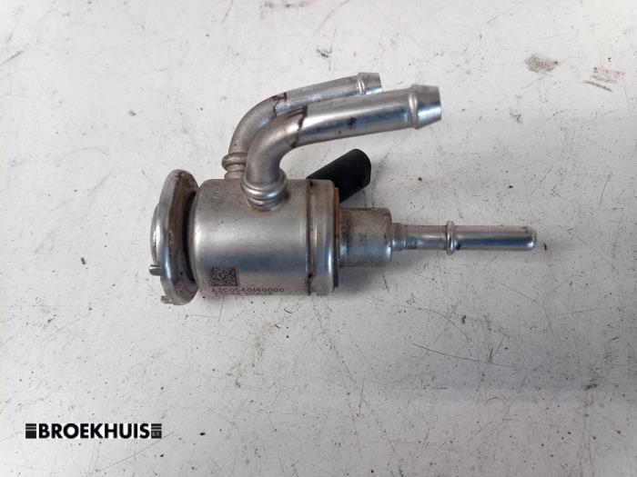 Gebruikte Adblue injector Mercedes Sprinter 5t 517 CDI 2.0 D RWD Prijs € 133,10 Inclusief btw aangeboden door Autobedrijf Broekhuis B.V.