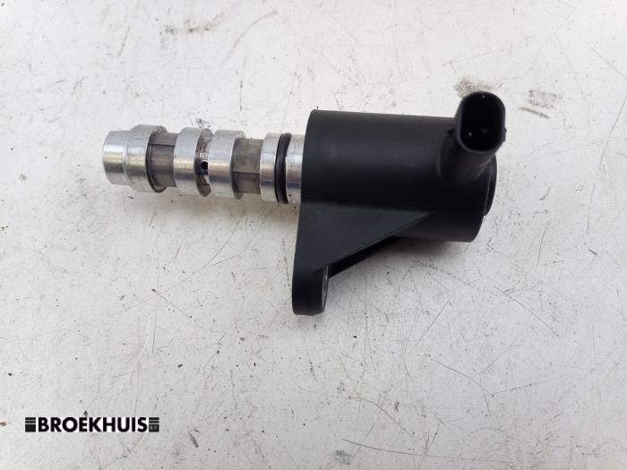 Gebruikte Nokkenas Verstelling Mercedes Sprinter 5t 517 CDI 2.0 D RWD Prijs € 18,15 Inclusief btw aangeboden door Autobedrijf Broekhuis B.V.