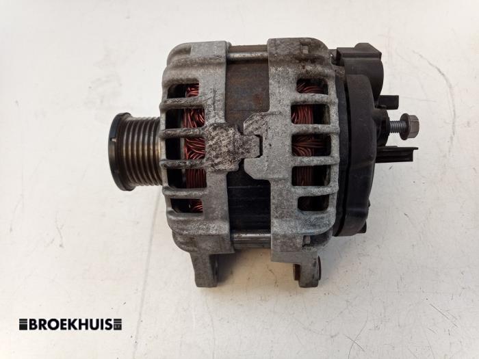 Gebruikte Dynamo Renault Kadjar (RFEH) 1.2 Energy TCE 130 Prijs € 50,00 Margeregeling aangeboden door Autobedrijf Broekhuis B.V.
