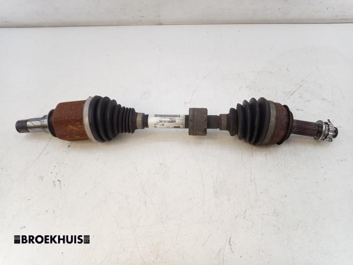 Gebruikte Steekas links-voor Renault Kadjar (RFEH) 1.2 Energy TCE 130 Prijs € 100,00 Margeregeling aangeboden door Autobedrijf Broekhuis B.V.