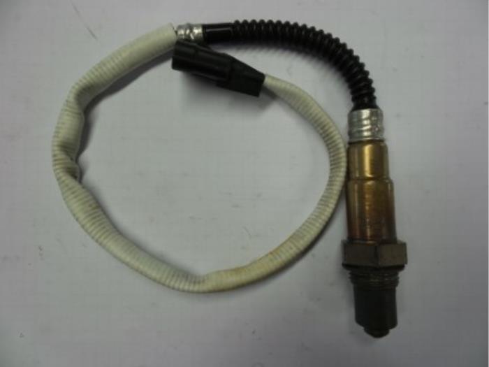Gebruikte Lambda Sonde Renault Scénic III (JZ) 2.0 16V CVT Prijs € 25,00 Margeregeling aangeboden door Autobedrijf Broekhuis B.V.