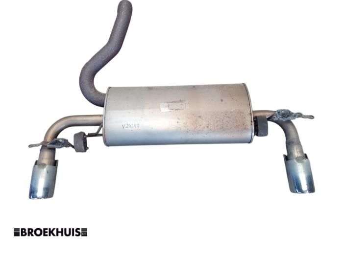 Gebruikte Uitlaat Einddemper Volvo V60 I (FW/GW) 2.0 D4 16V Prijs € 100,00 Margeregeling aangeboden door Autobedrijf Broekhuis B.V.