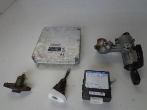 Gebruikte Inspuitcomputer Toyota Corolla (E12) 2.0 D-4D 16V 90 Prijs € 35,00 Margeregeling aangeboden door Autobedrijf Broekhuis B.V.