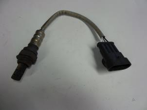 Gebruikte Lambda Sonde Fiat Stilo (192A/B) 1.8 16V 3-Drs. Prijs € 10,00 Margeregeling aangeboden door Autobedrijf Broekhuis B.V.