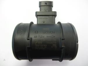 Gebruikte Luchtmassameter Fiat Punto Evo (199) 1.3 JTD Multijet 85 16V Euro 5 Prijs € 20,00 Margeregeling aangeboden door Autobedrijf Broekhuis B.V.