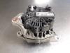 Dynamo van een Nissan Micra (K12) 1.2 16V 2005