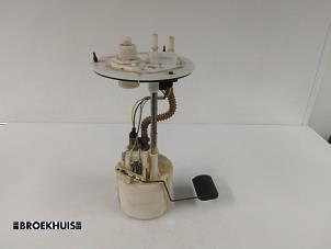 Gebruikte Tank element Pomp Hyundai Atos 1.0 12V Prijs € 25,00 Margeregeling aangeboden door Autobedrijf Broekhuis B.V.